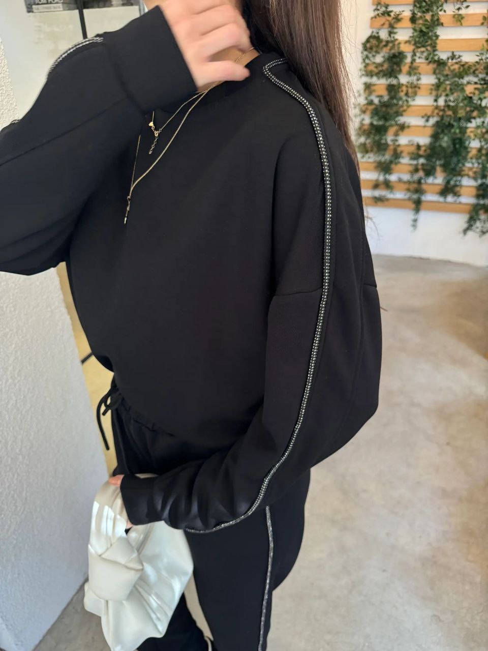 2844 Tracksuit with studs detail
