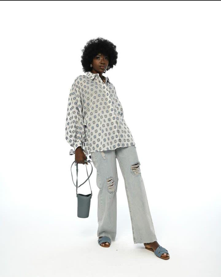 33588 Over size shirt