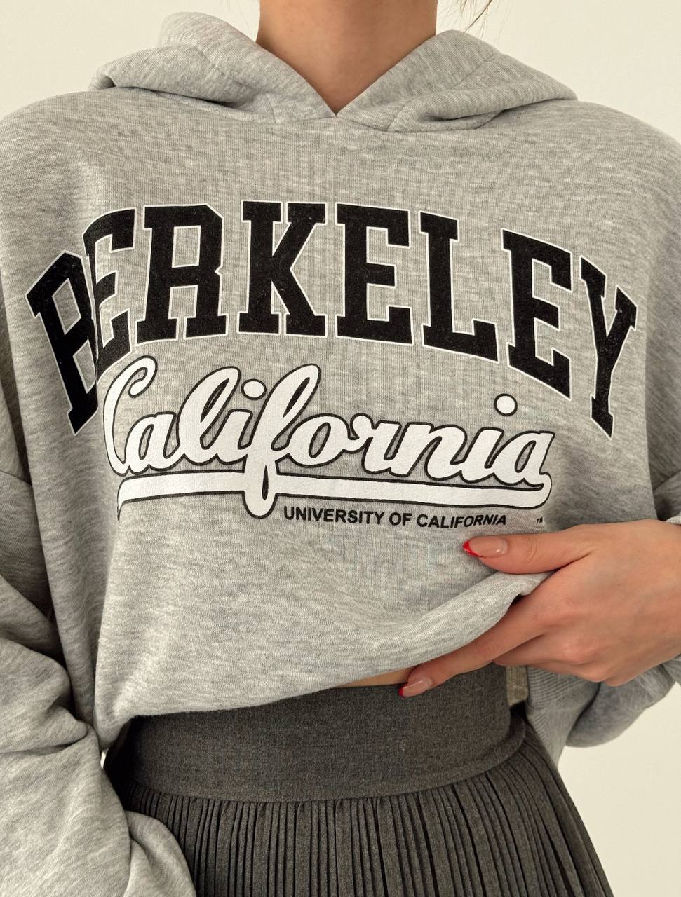 17812 Crop Hoodie