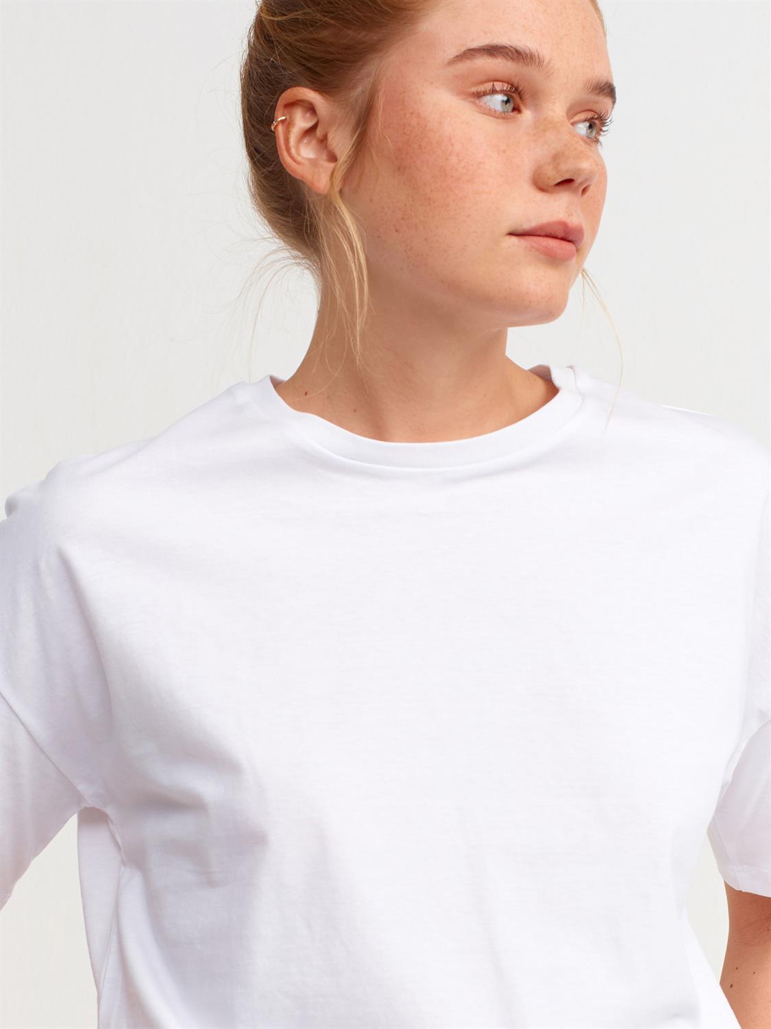 3683 Basic T-Shirt
