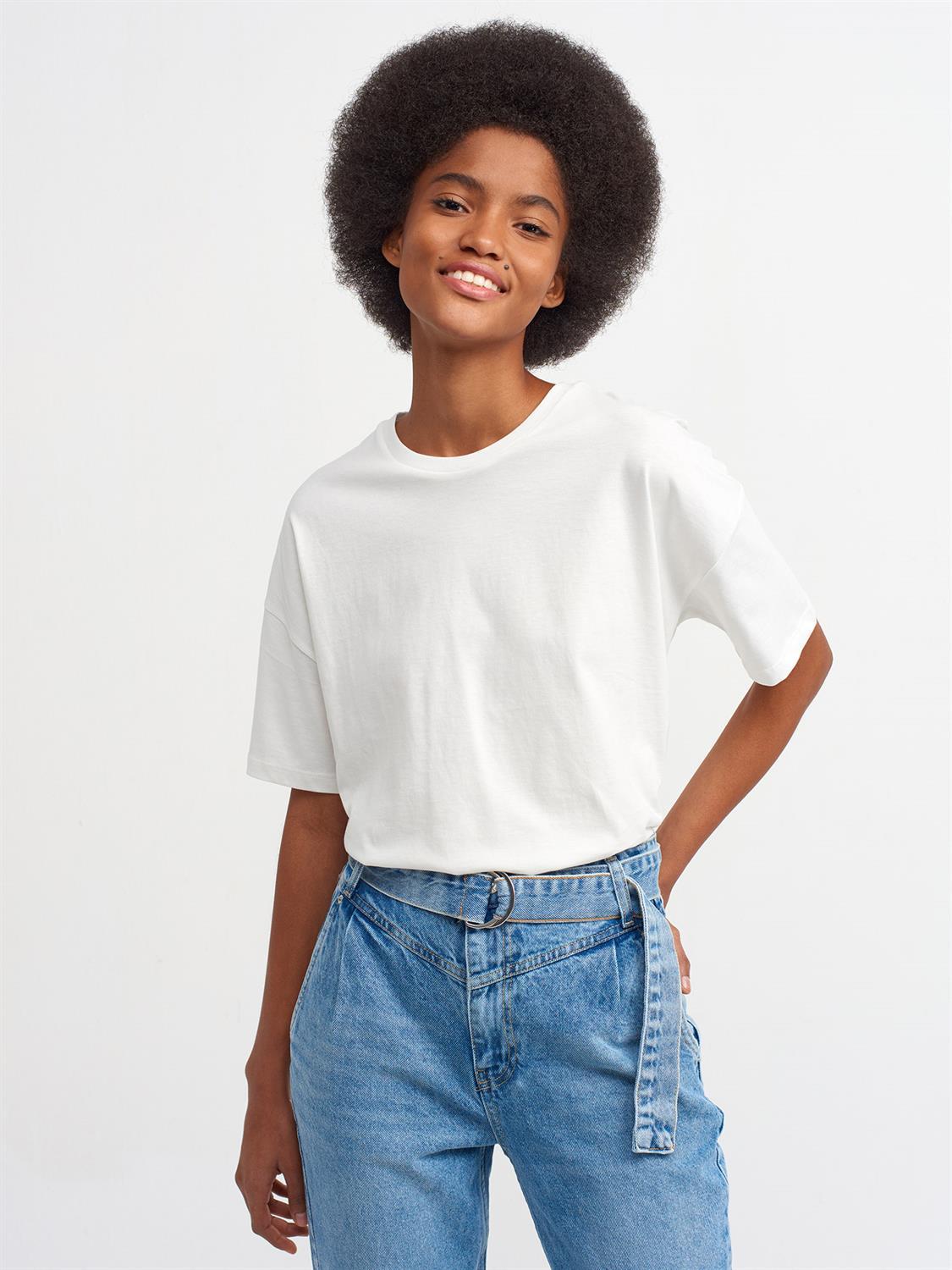 3683 Basic T-Shirt