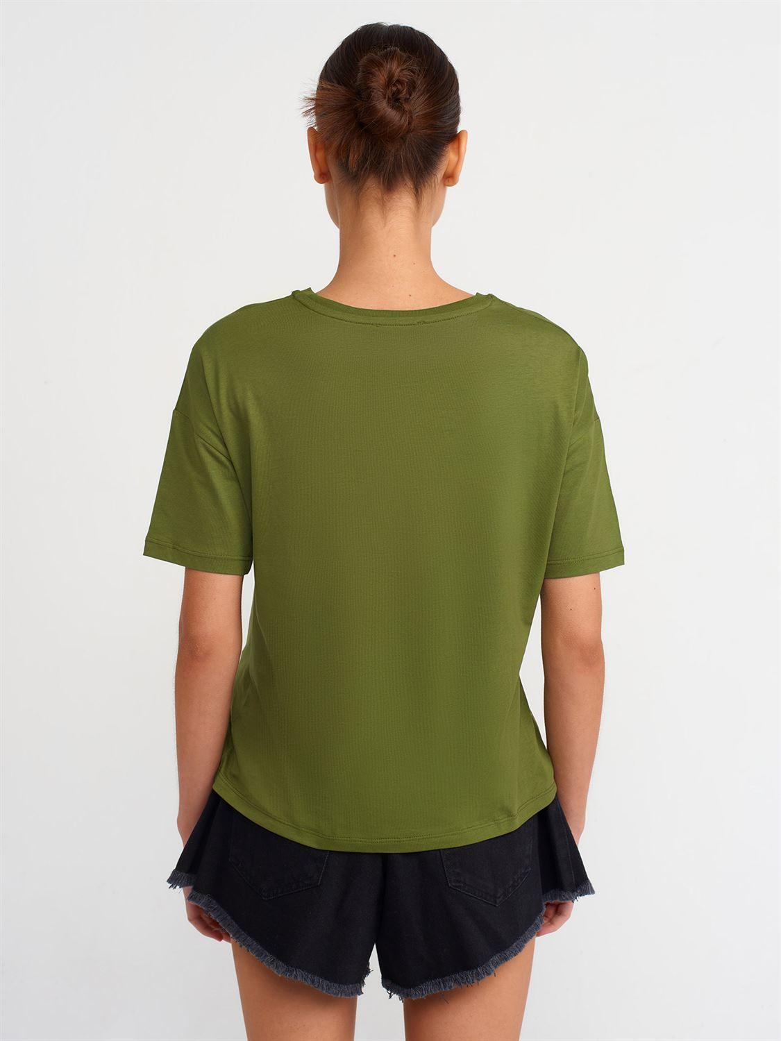 3683 Basic T-Shirt