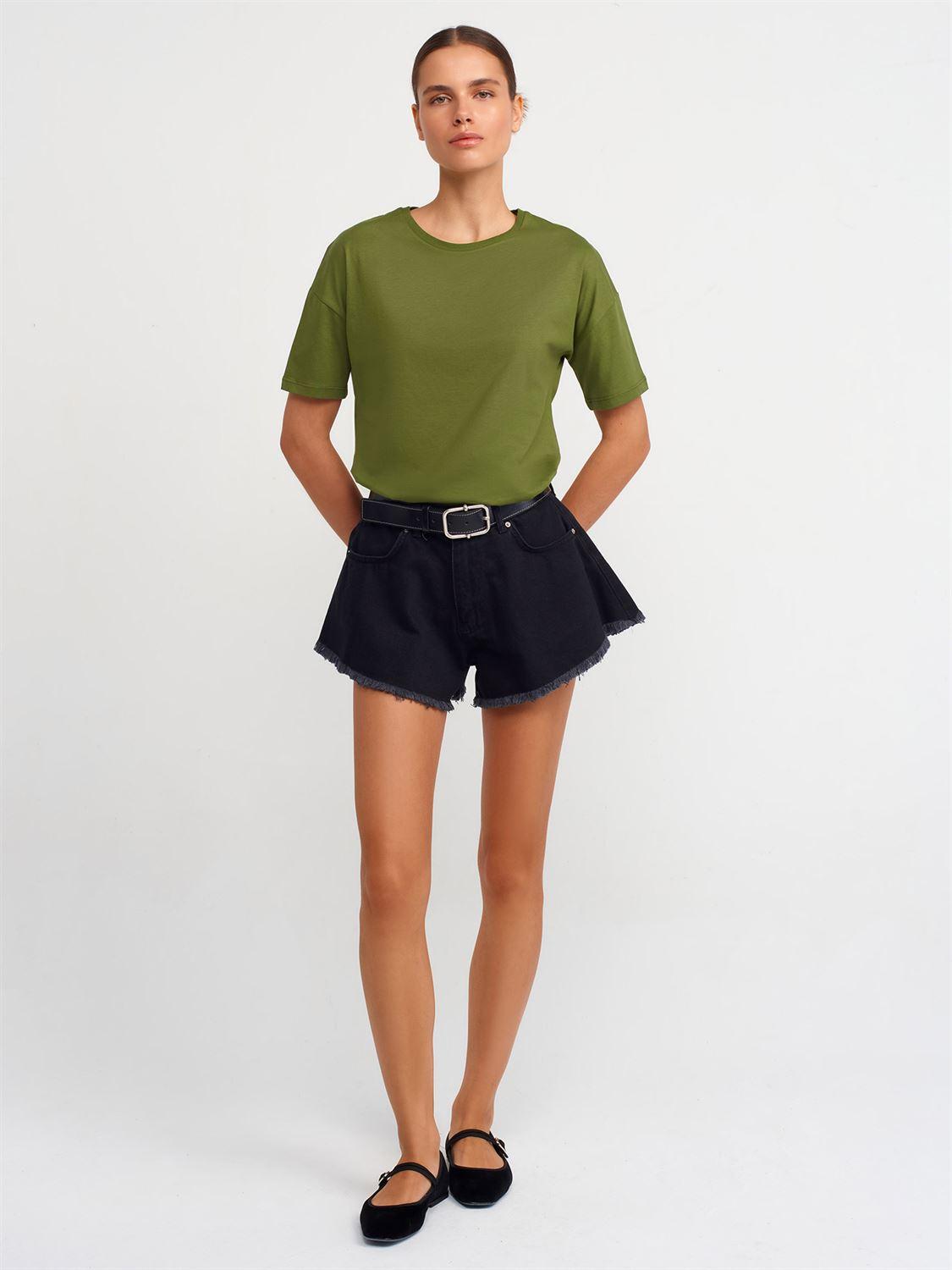 3683 Basic T-Shirt
