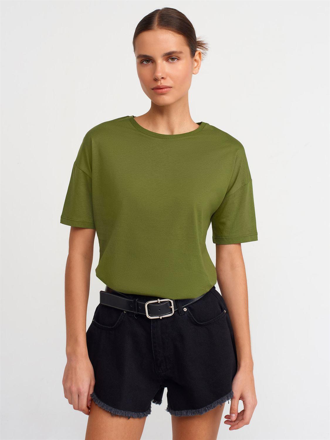 3683 Basic T-Shirt