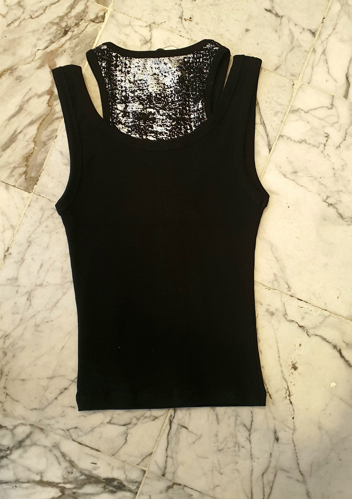 241002 Healter Neck Camisole With Printed Inside