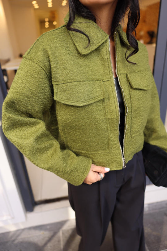 2822 Boucle short jacket with zipper