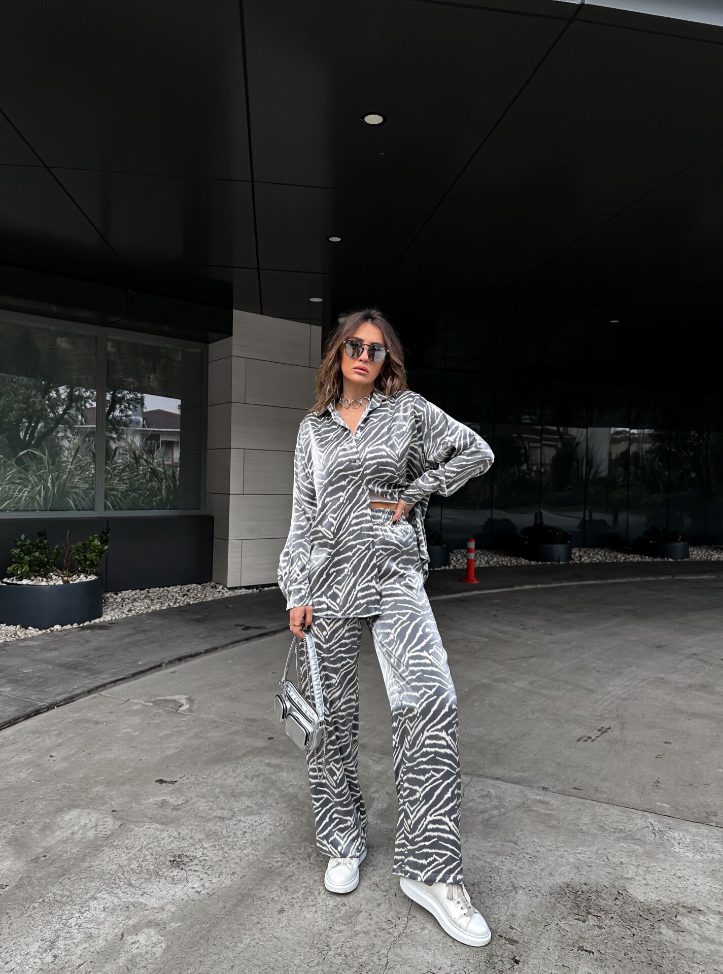 2861 Satin set