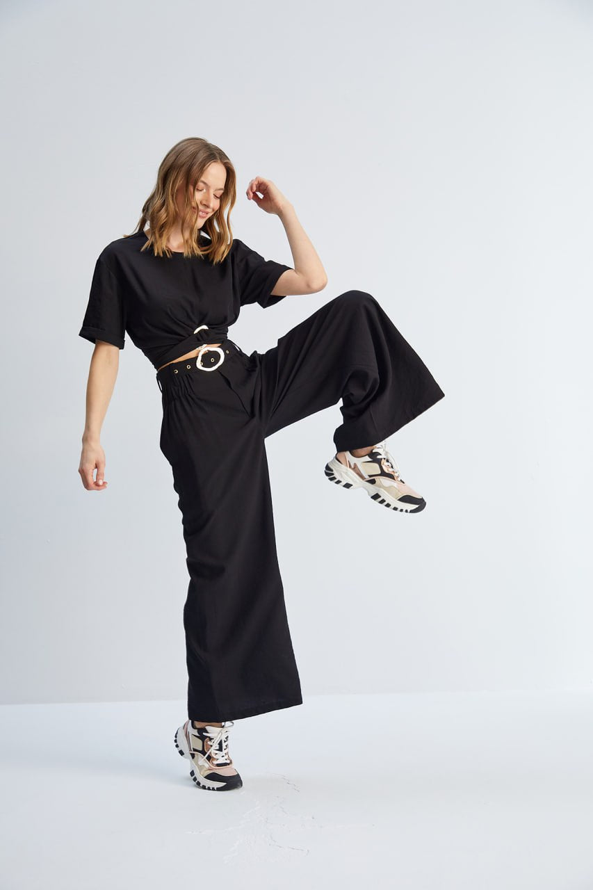 16058 Front Buckle Blouse