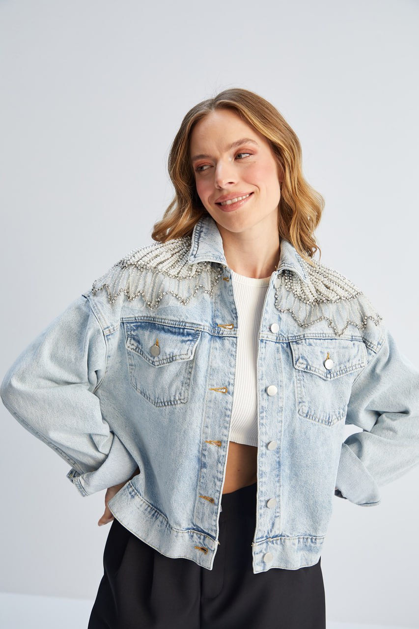 16048 Denim jacket with pearls design