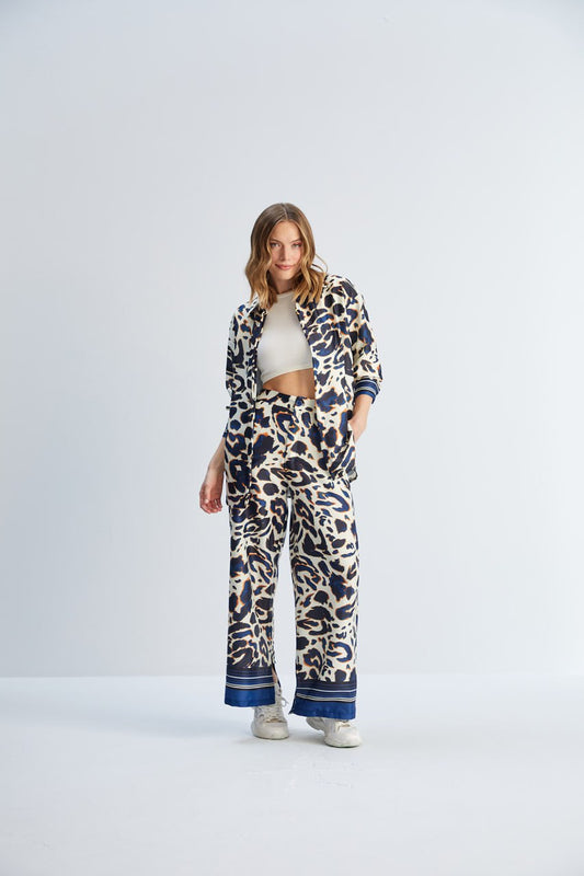 16096 Animal Print satin Trousers
