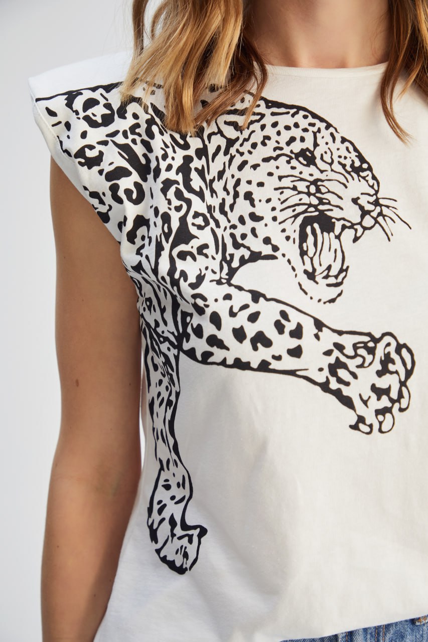 16073 Padded tiger Tshirt