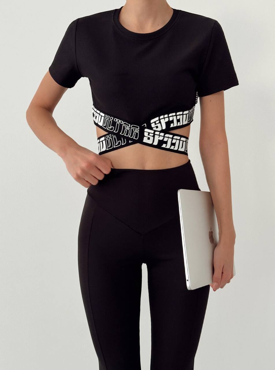 23347 Crop top
