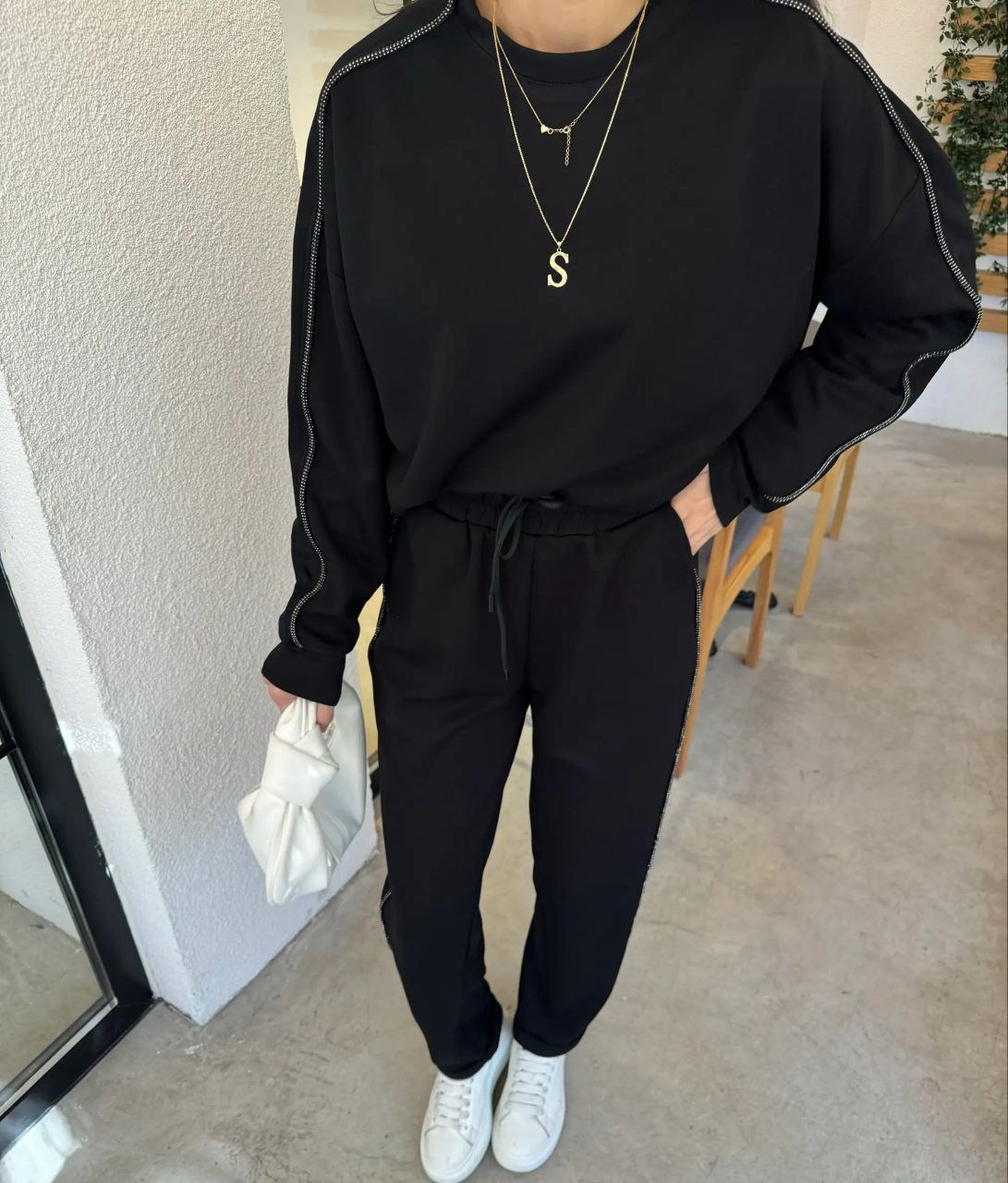 2844 Tracksuit with studs detail