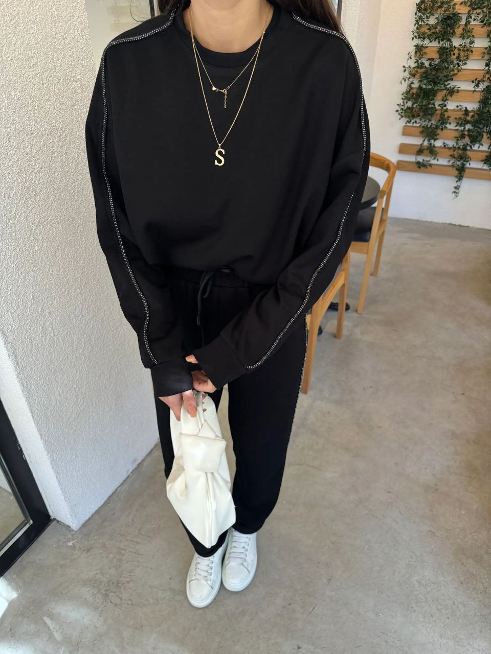 2844 Tracksuit with studs detail