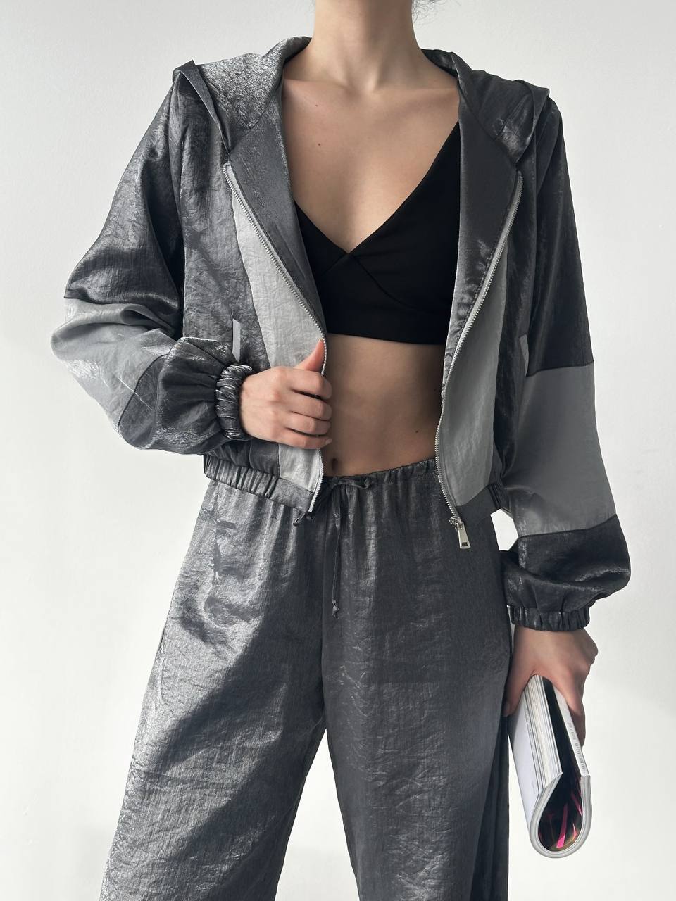 51366Shiny Look Hooded Zipper Jacket Blue