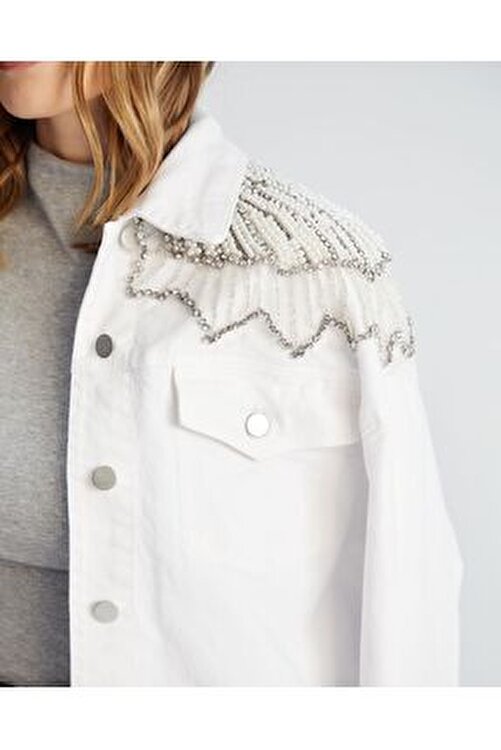16055 White Pearl Jacket