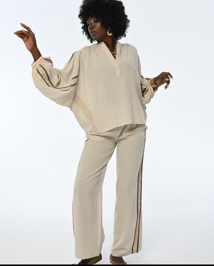 39403 Embroidered Pants