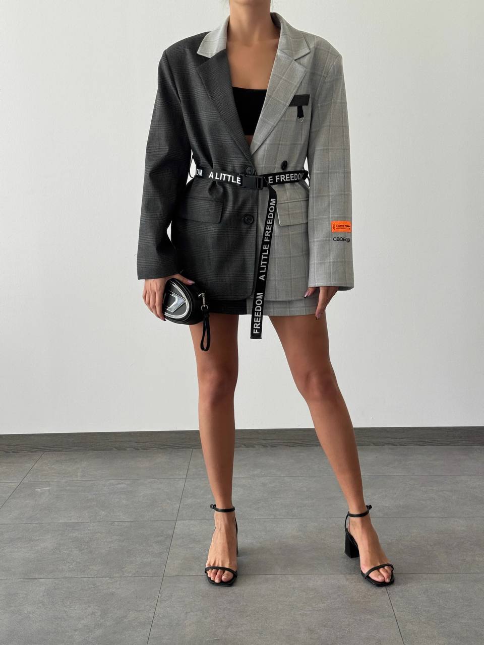 24Y51357 Freedom Belted Jacket