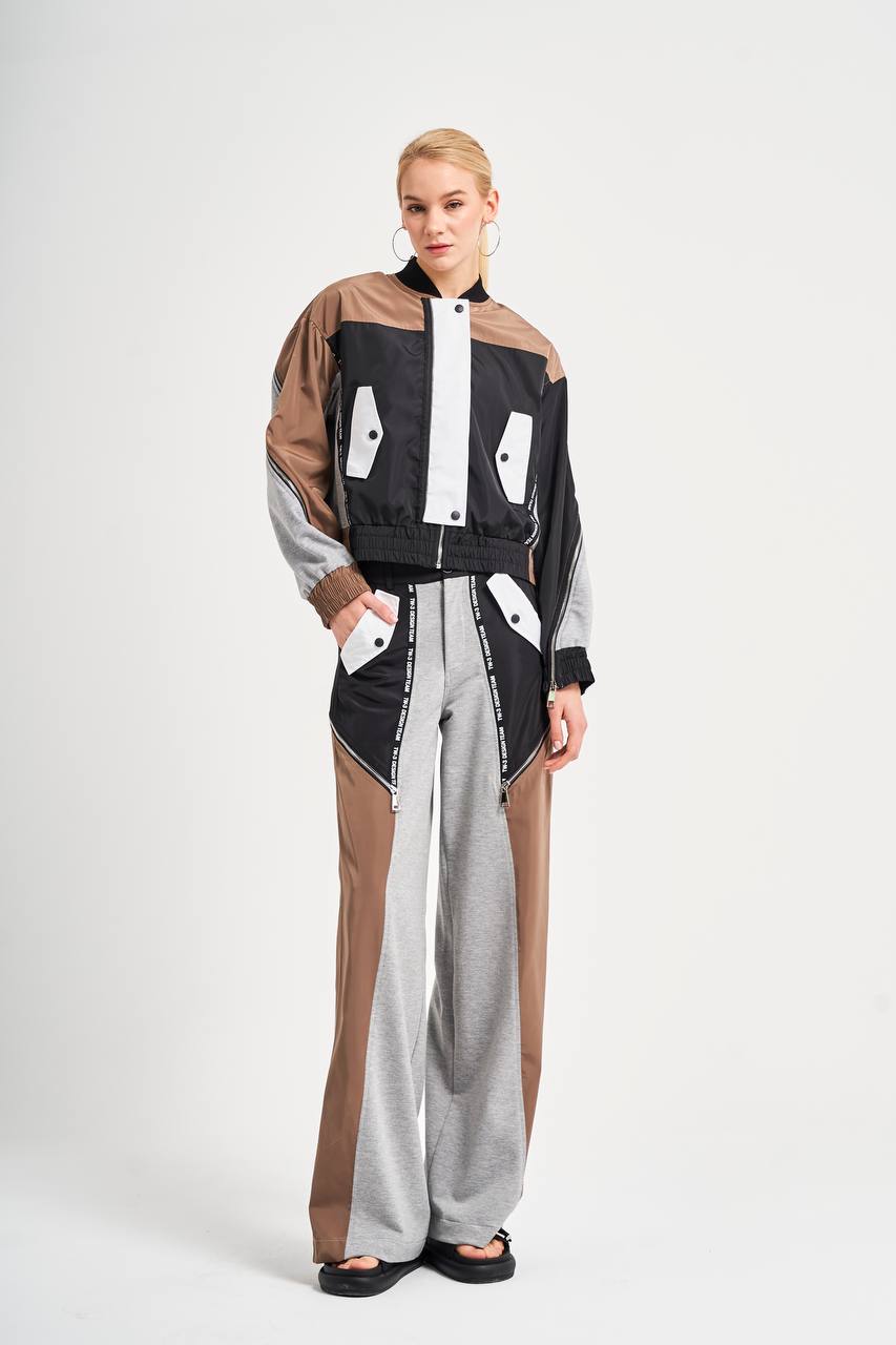 452 BEIGE/BLACK OVER SIZE JACKET