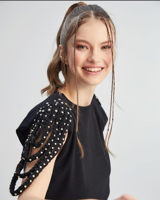 16077 Shirt with braids and shoulder straps