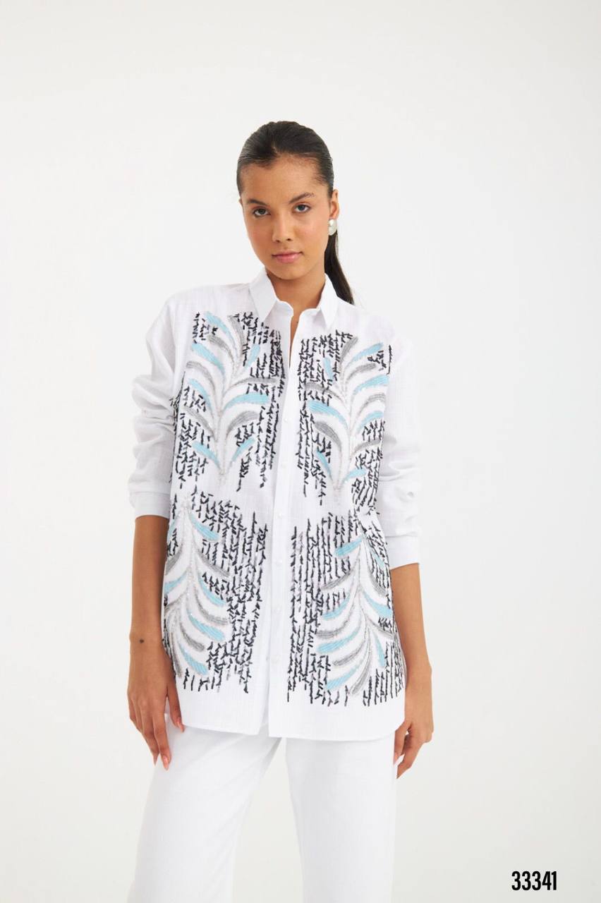 33341 oversize shirt with embroidery design