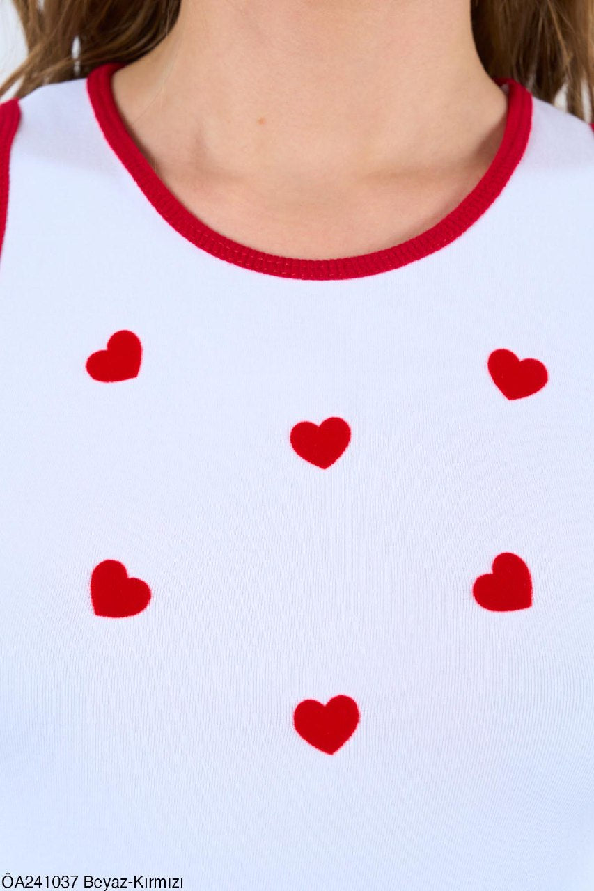 241037 Brotel with heart detail