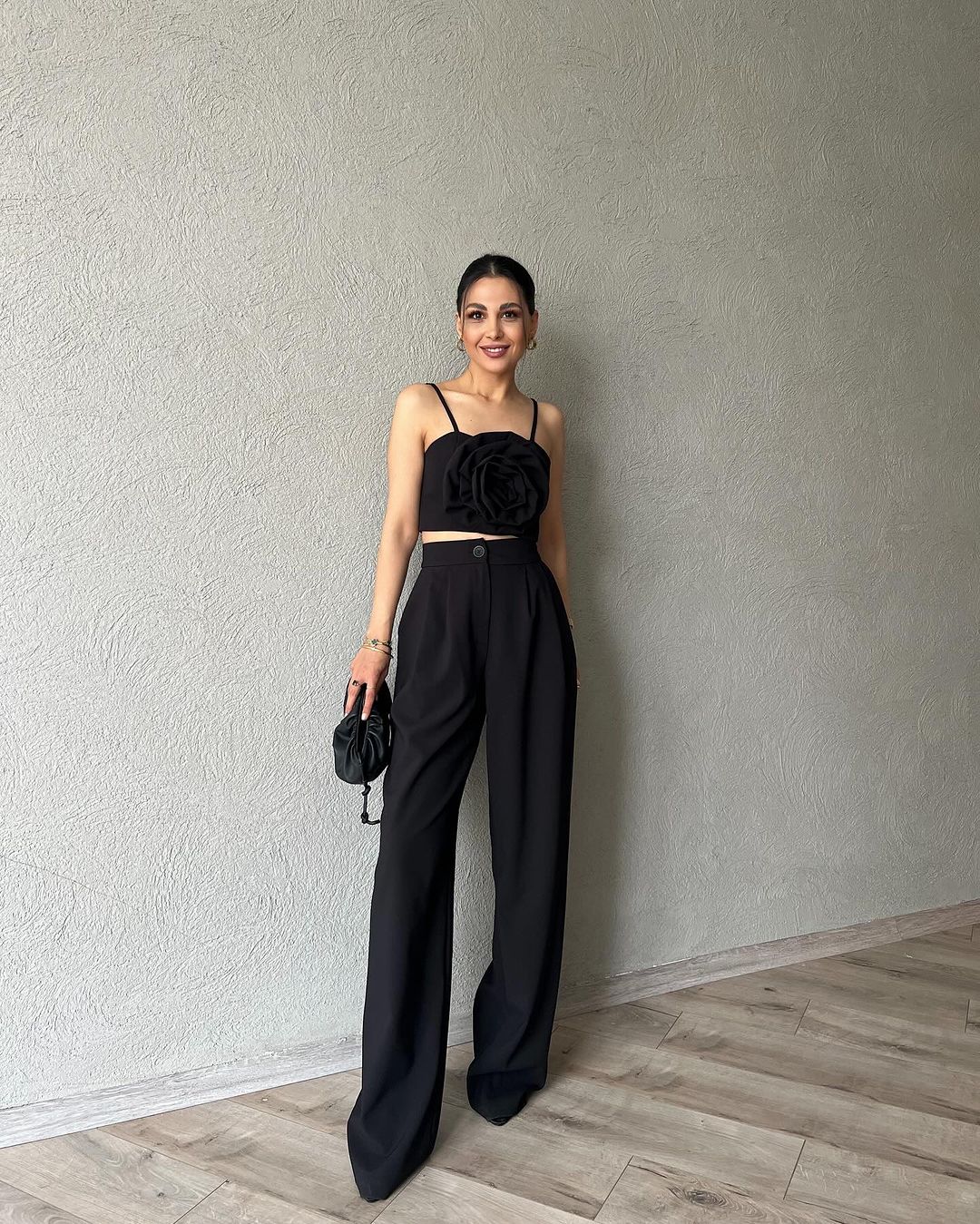 1363 Palazzo trousers with rose detailed strappy bustier