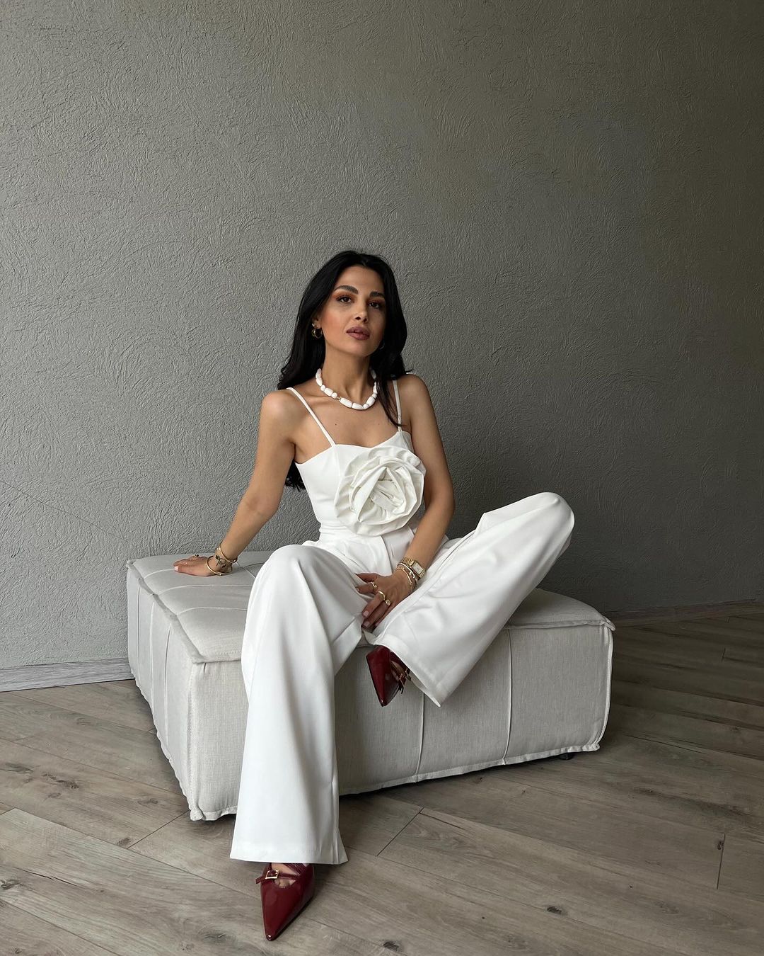 1363 Palazzo trousers with rose detailed strappy bustier