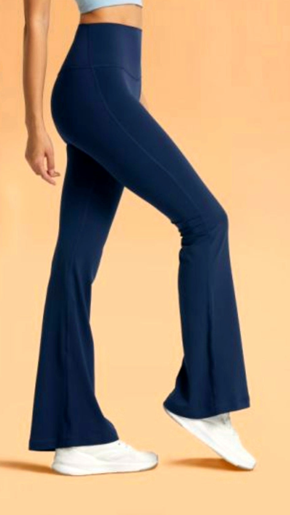 10003 oysho flare legging
