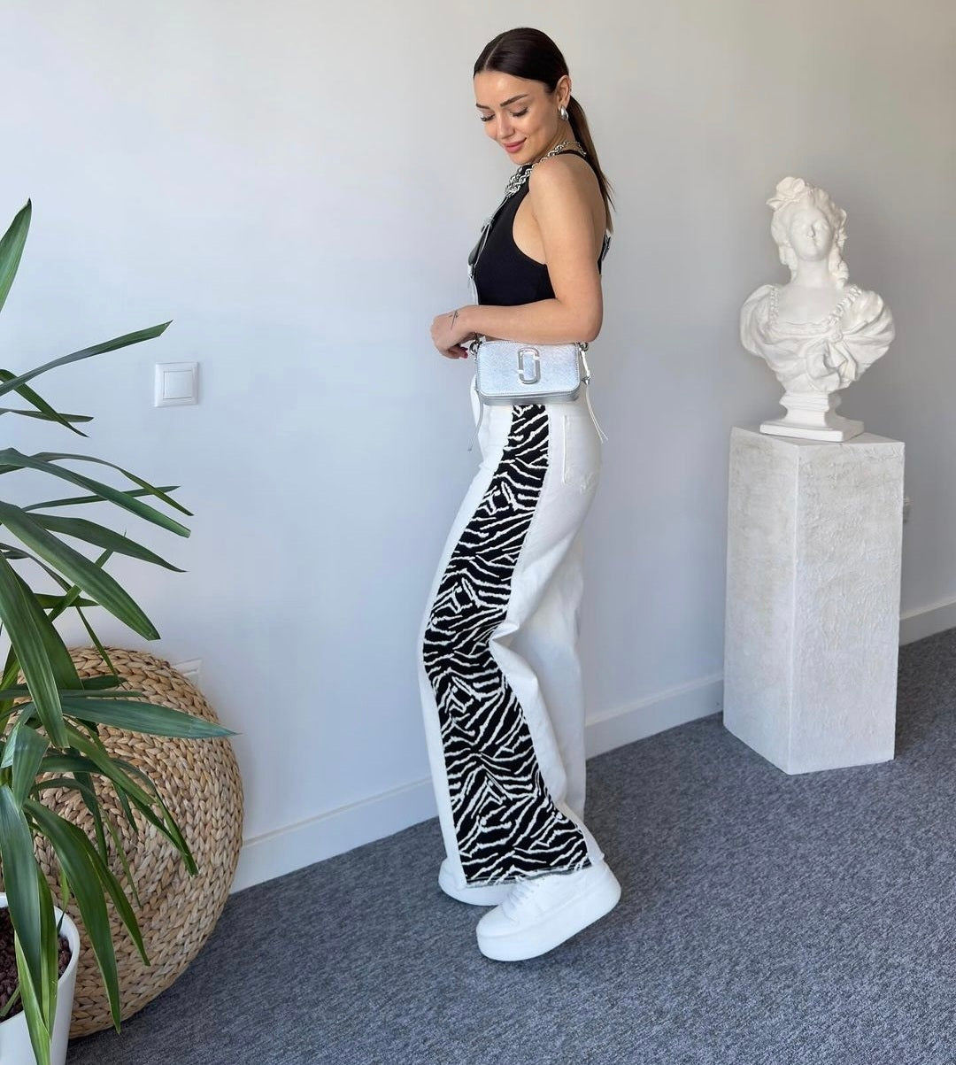 16085 Zebra Design Pants