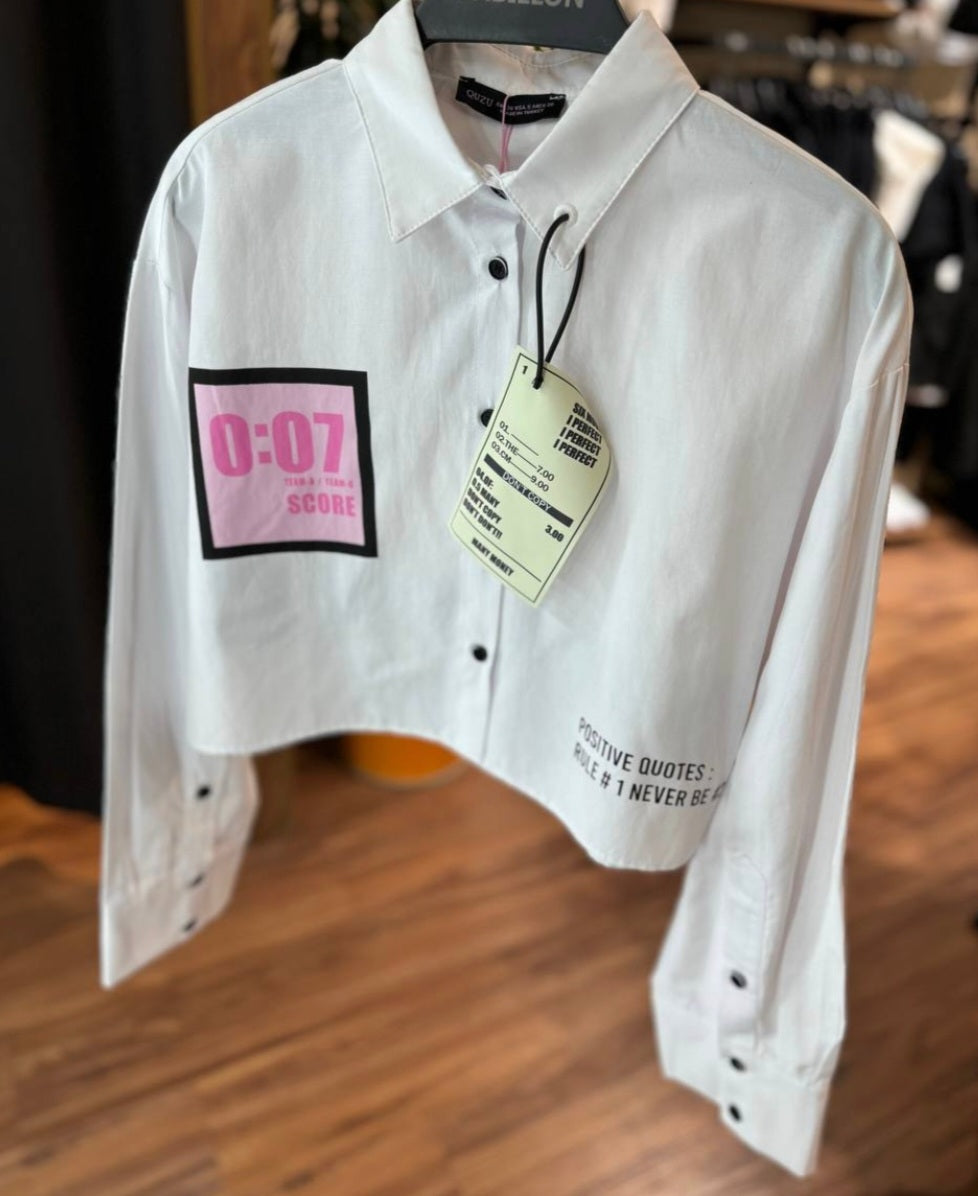 11686 white Shirt With Label Detail