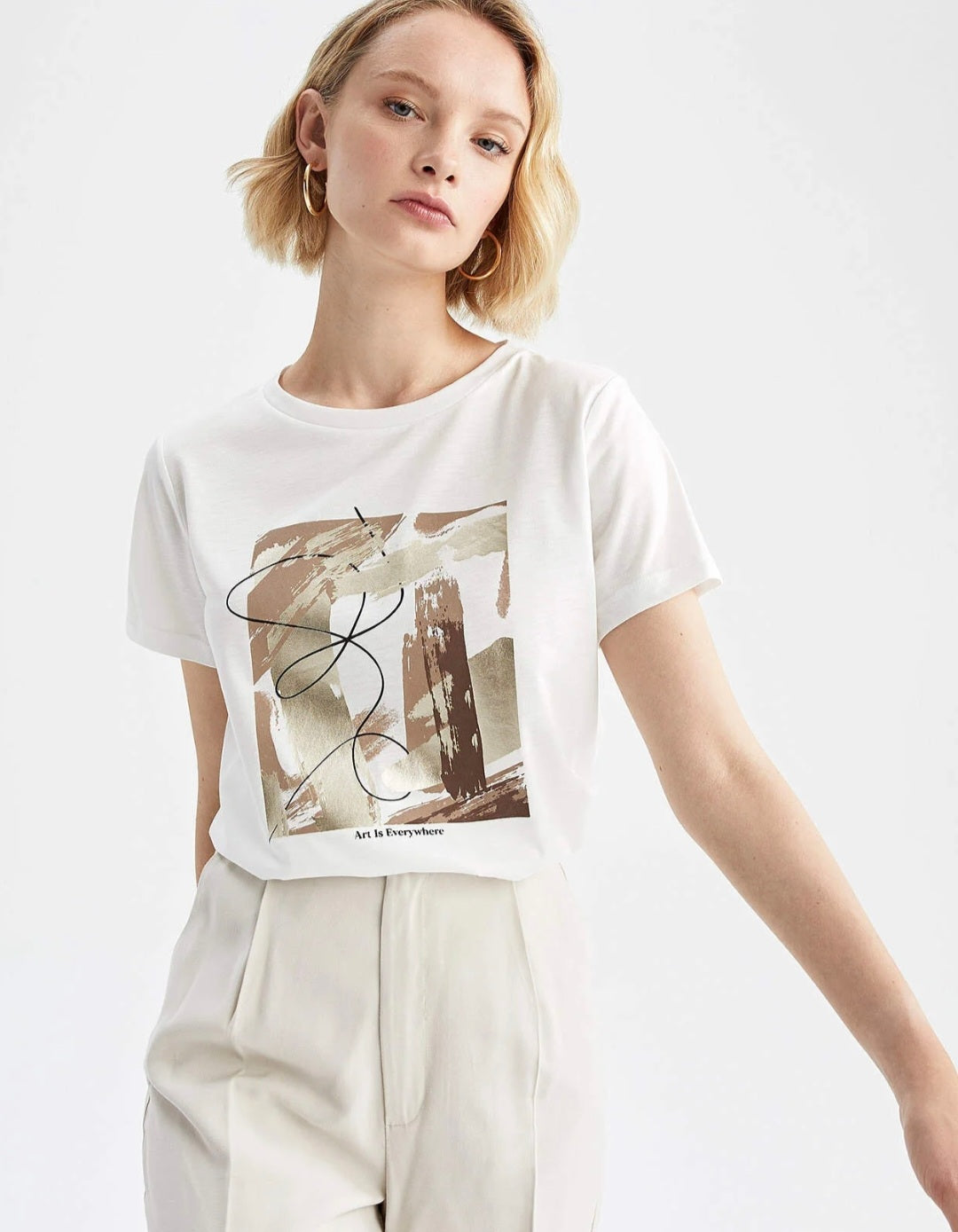 180196 T_shirt "Art Is EveryWhere"