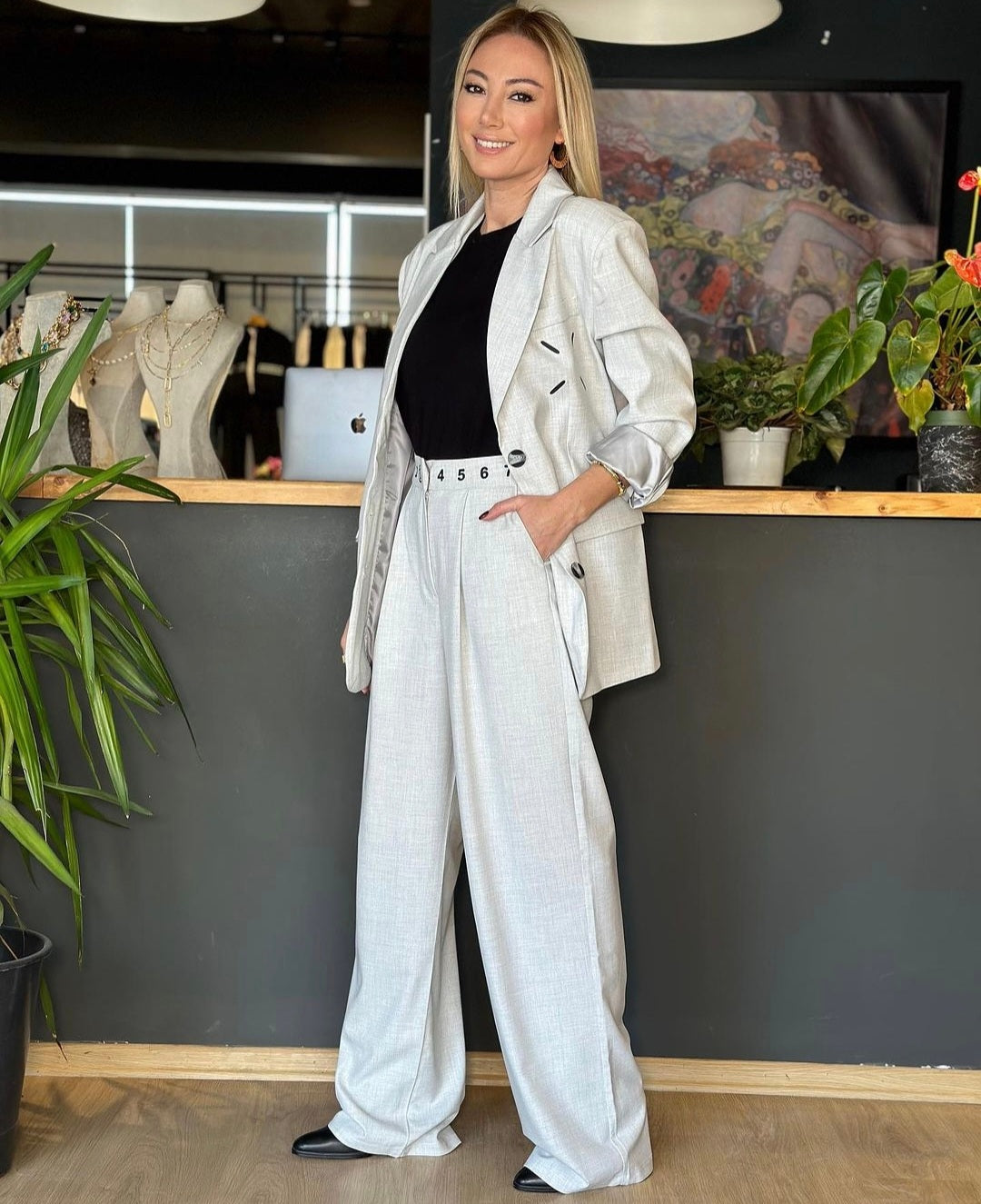 24Y71236 Light Grey Pants