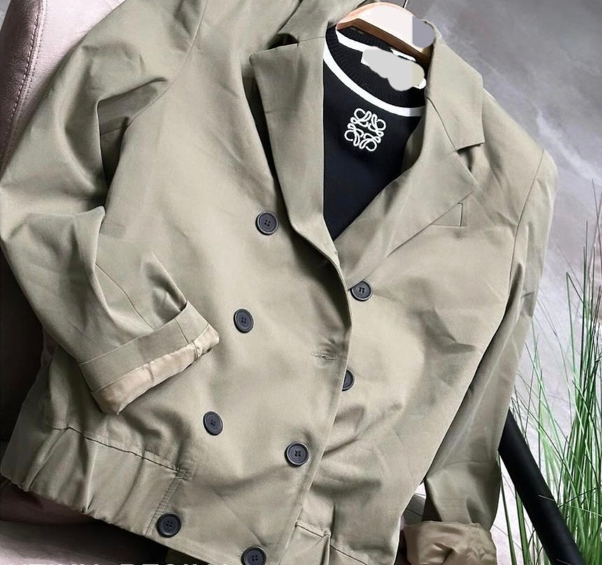 5366 Green Jacket With Black Buttons