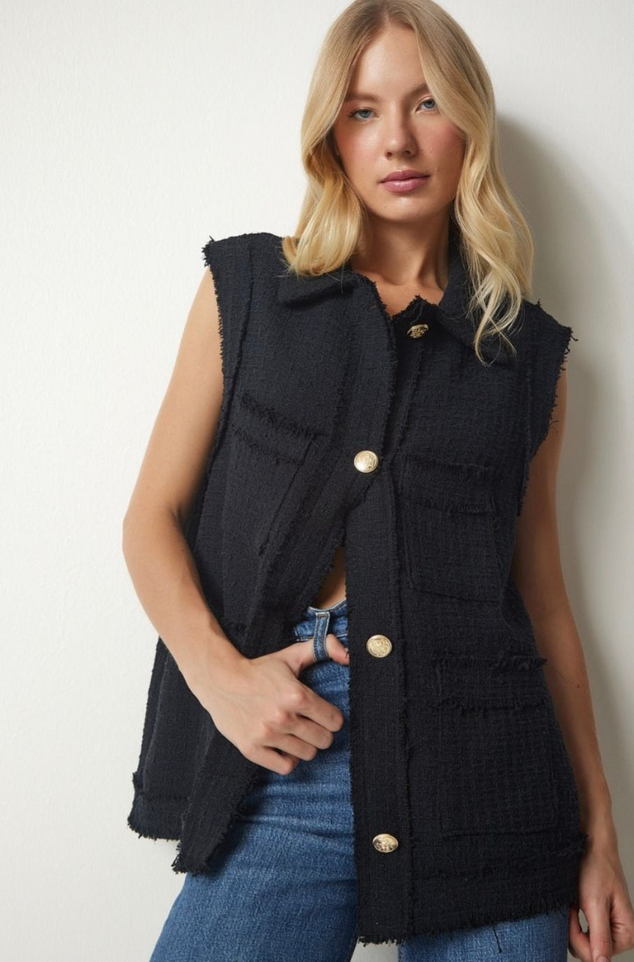 14164 Sleeveless Tweed Jacket