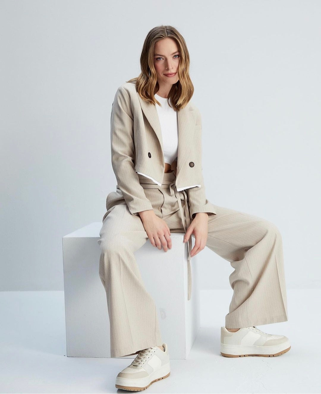 16127 Short Jacket