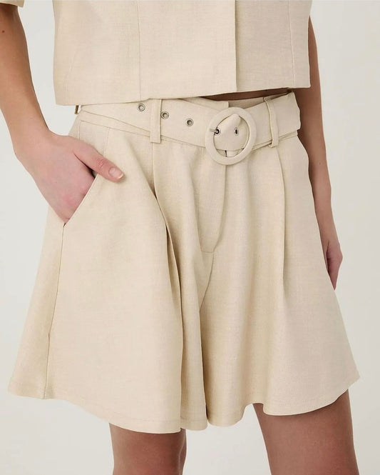 13466 belted short