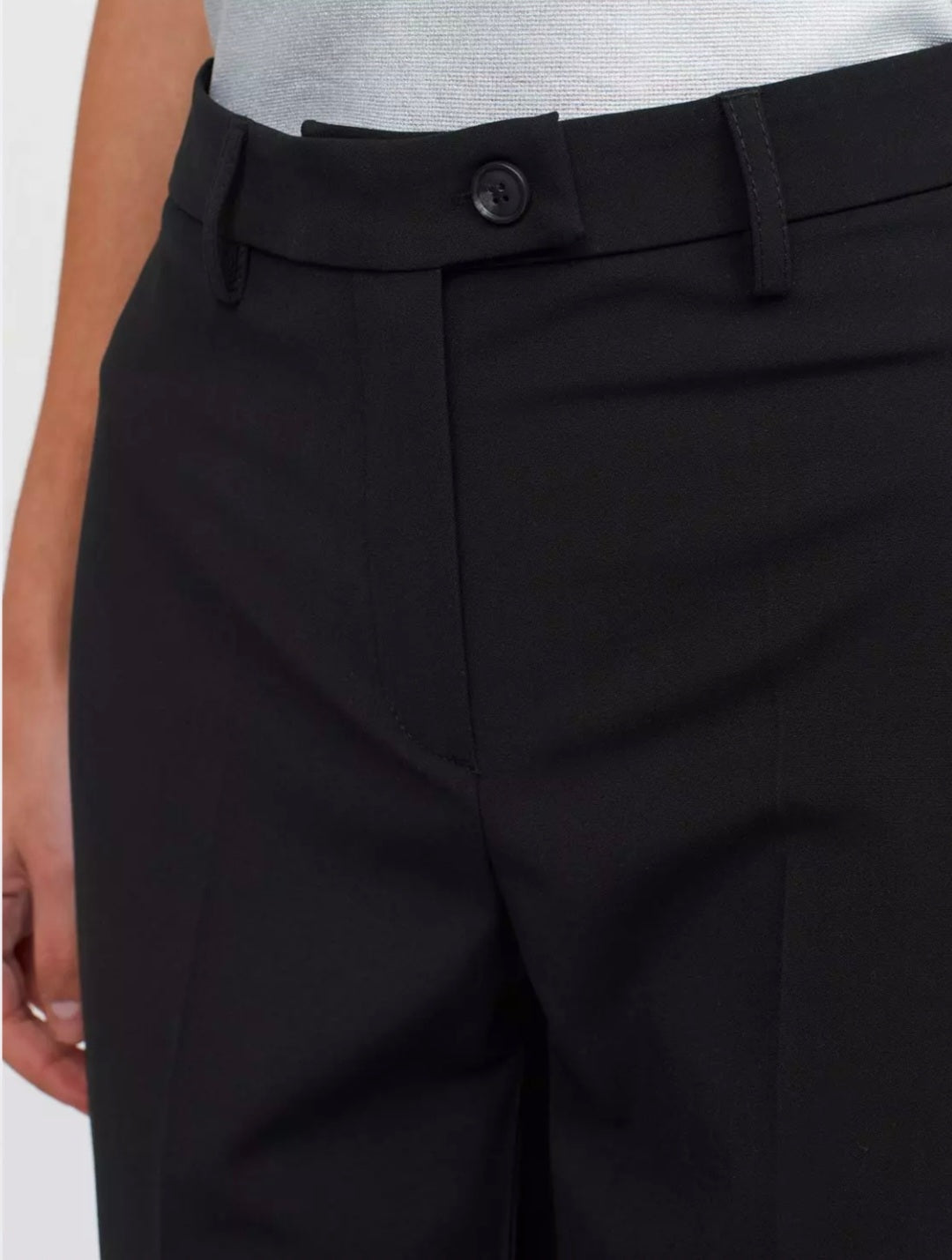 71261 Classic Straight Fit Trousers