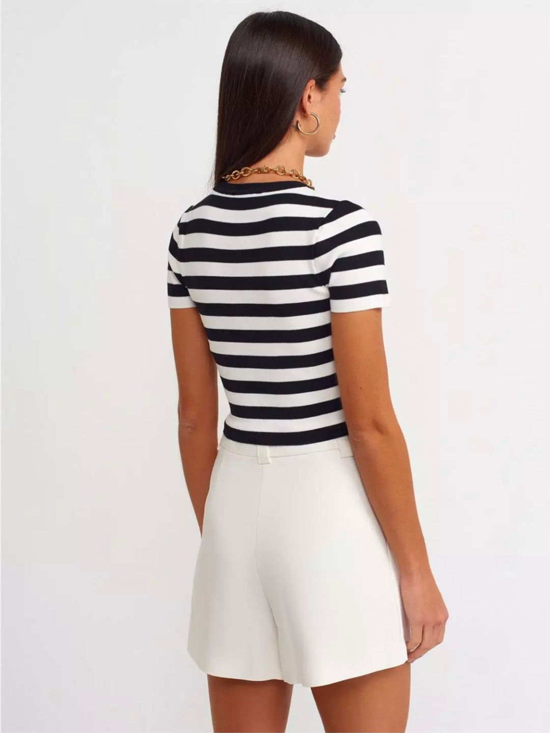 10398 Crew Neck Striped Short Sleeve Crop Sweater