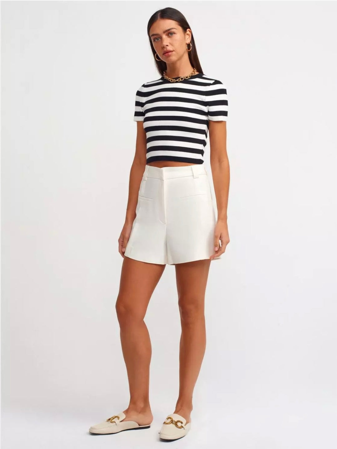 10398 Crew Neck Striped Short Sleeve Crop Sweater