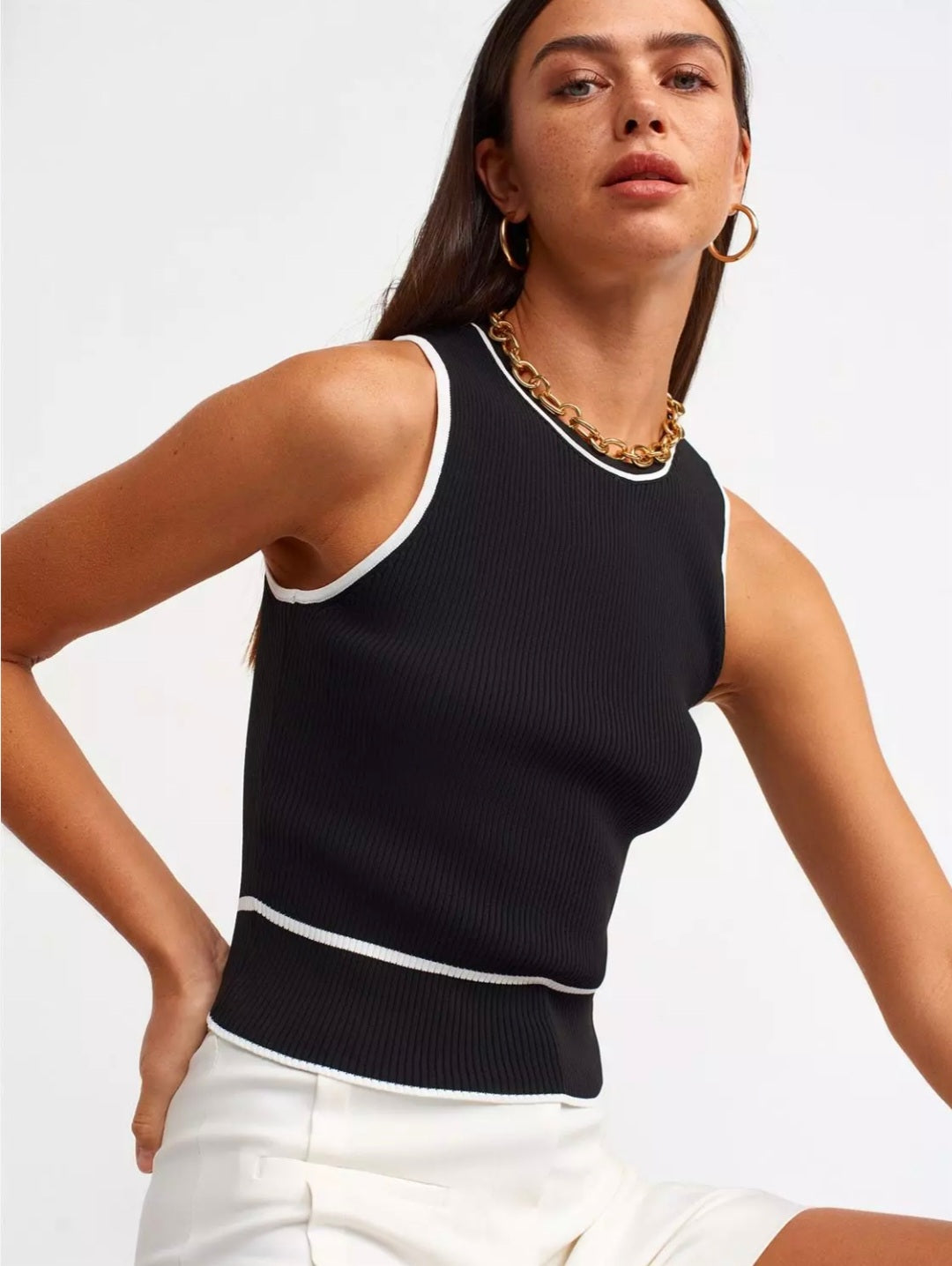 10391 Crew Neck Ribbed Undershirt