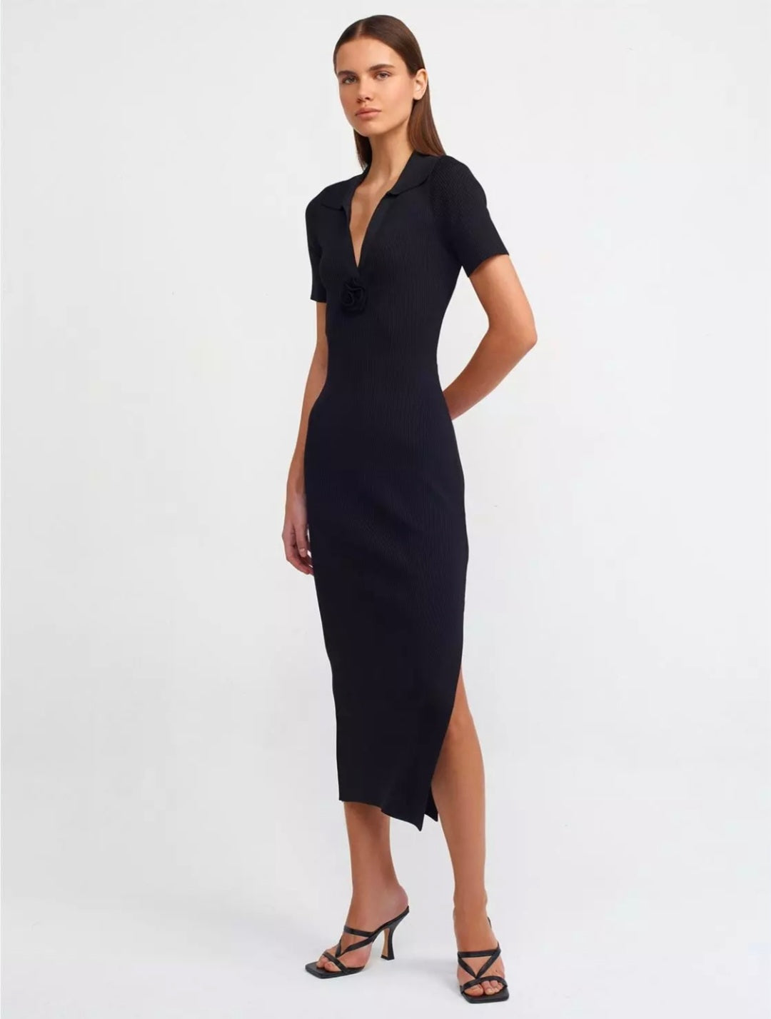 90194 Polo Neck Floral Detailed Knitwear Dress-Black