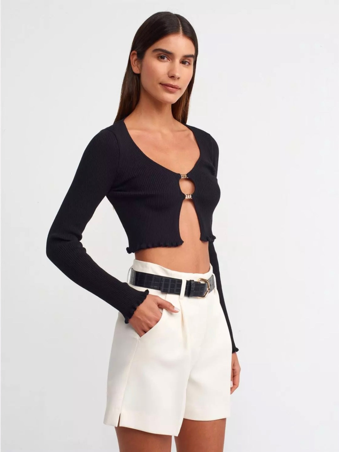 71281 Embossed Belt Shorts