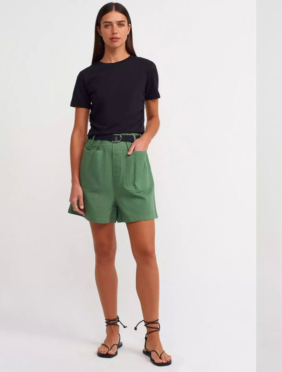 70365 Belted Shorts