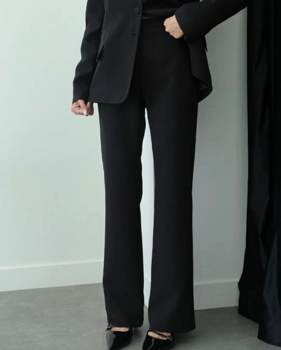 98625 suit