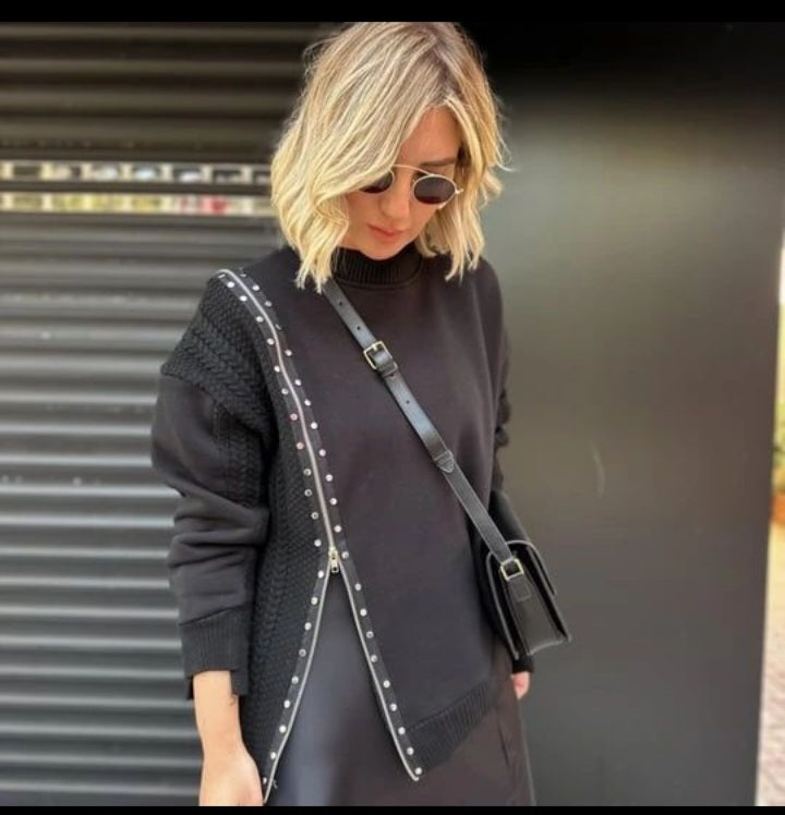 23521 Sweatshirt with knitwear detail