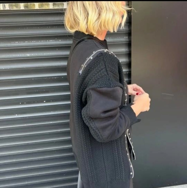 23521 Sweatshirt with knitwear detail