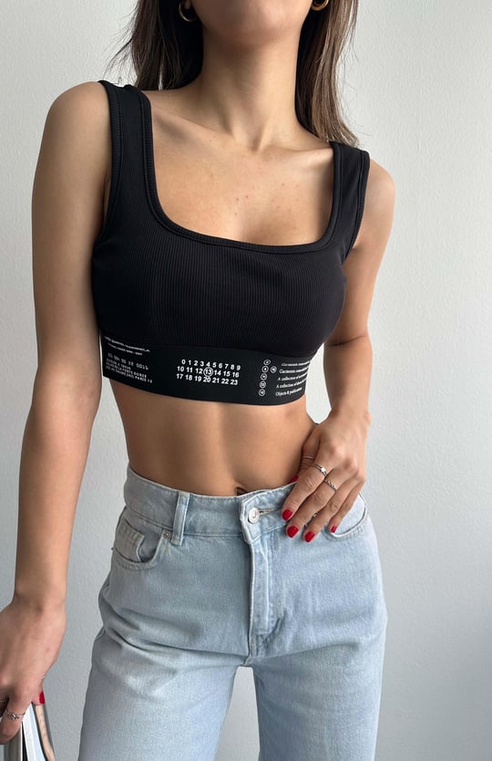 60064 crop top
