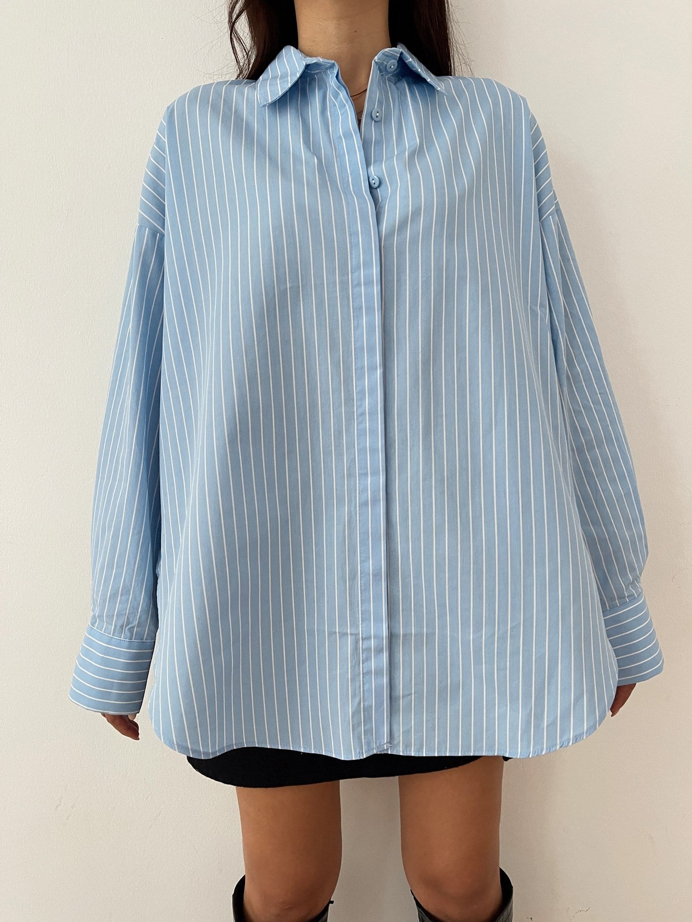 11661 Pocketless Striped Oversize Shirt