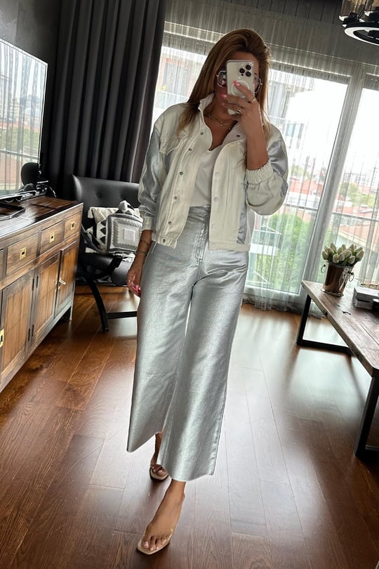 02315004 Denim jacket white with silver